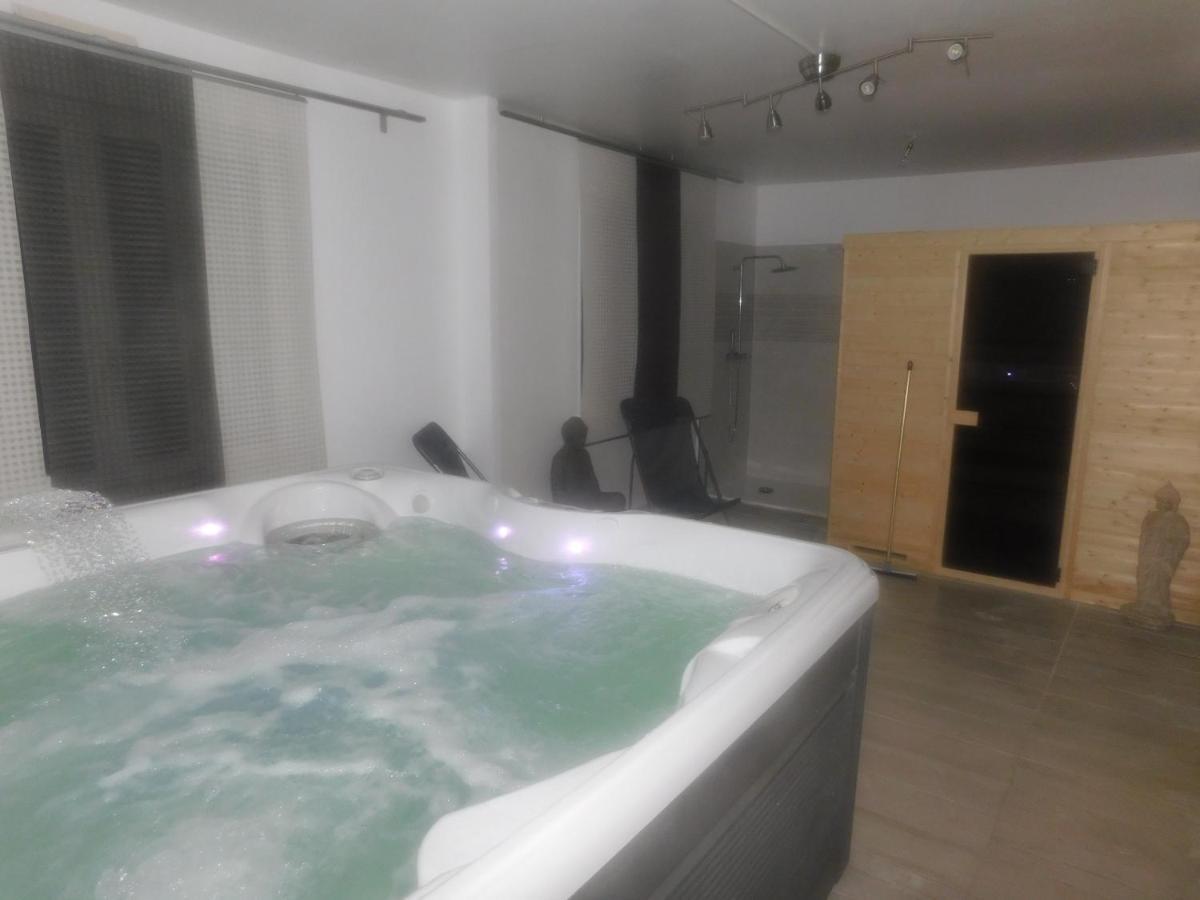 L'Amandaure Bed & Breakfast Saulcy-sur-Meurthe ภายนอก รูปภาพ